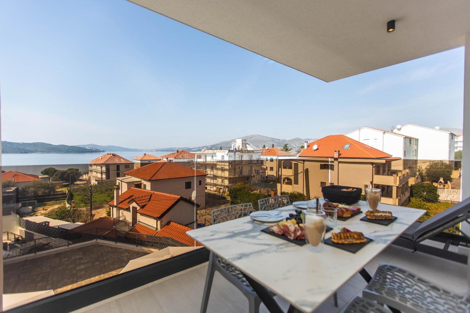 Villa 23 B Heated Pool Trogir Zewnętrze zdjęcie