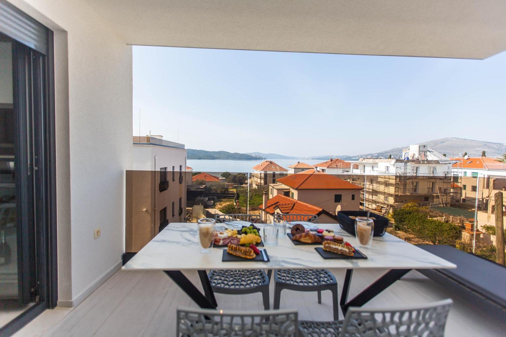 Villa 23 B Heated Pool Trogir Zewnętrze zdjęcie
